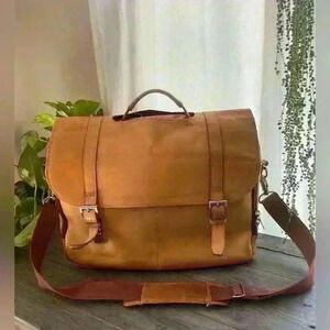 Wilsons Leather Porthole Handle Crossbody/Shoulder Bag Briefcase in Cognac